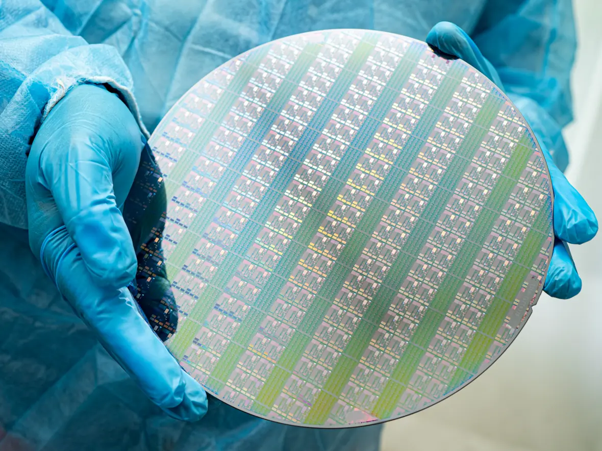 Wafer Level Packaging (with DECA Technologies)